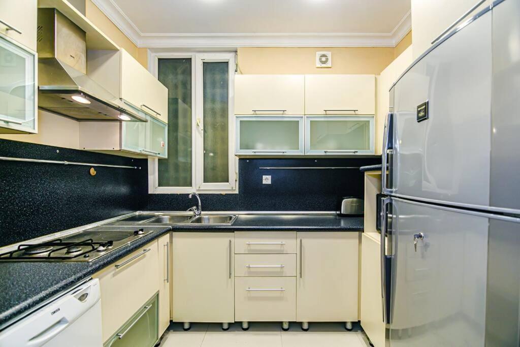 Apartment Azneft Meydani Bakú Exterior foto